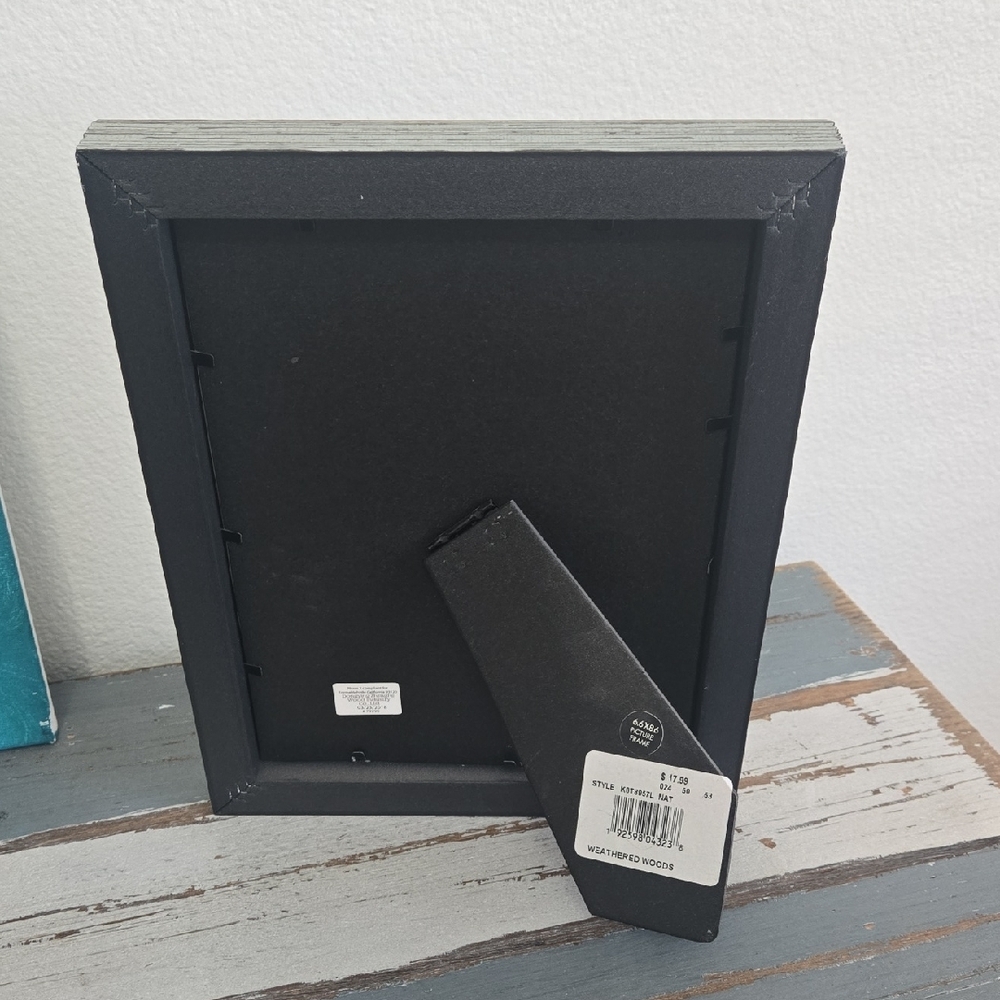 Rustic Gray Photo Frame - Picture 3 of 5
